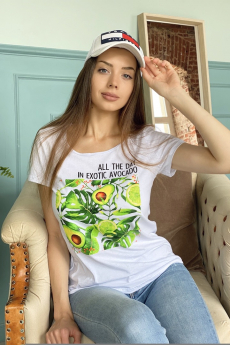 Белая футболка с авокадо Натали со скидкой
